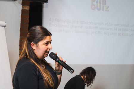 dan-mladinskih-centrov-pub-kviz (27)